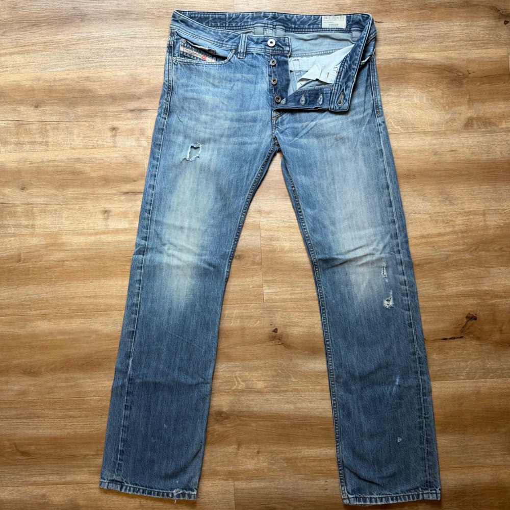 Diesel Viker Jeans Mens 32x32 Blue Straight Leg Distressed Button Fly 0RBS4